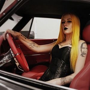 Meet your Posher, Kinzel